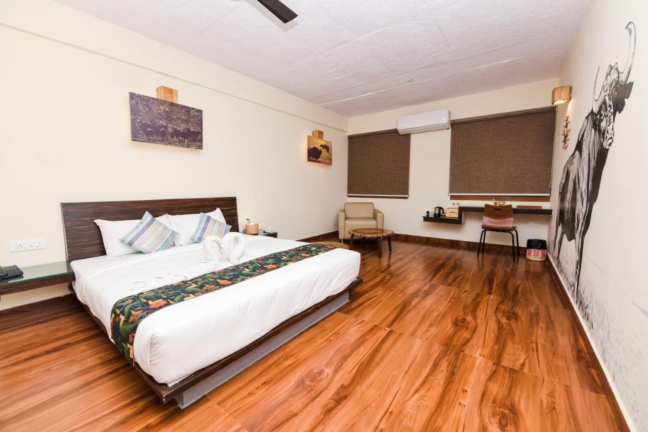 Hotel Safari Quest à Mysore Extérieur photo