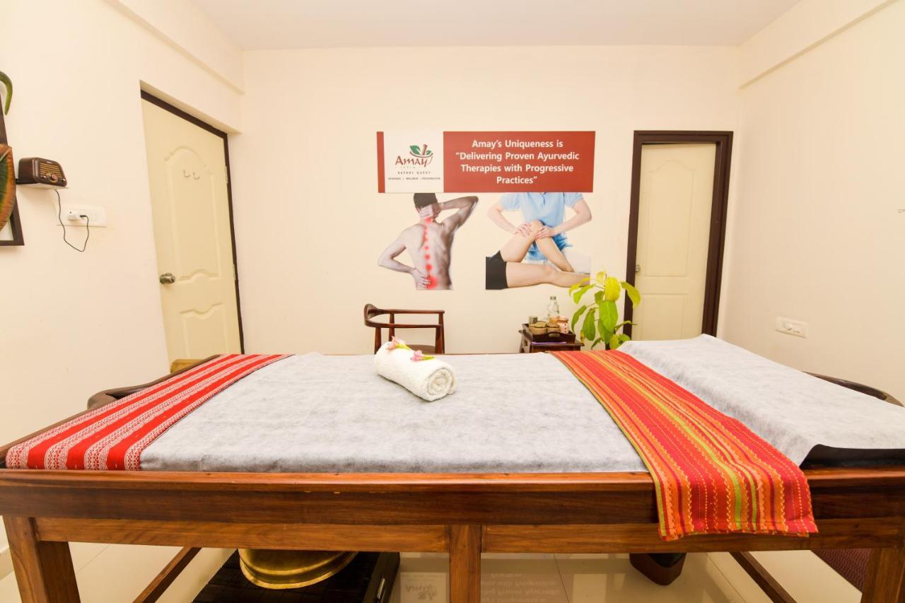 Hotel Safari Quest à Mysore Extérieur photo